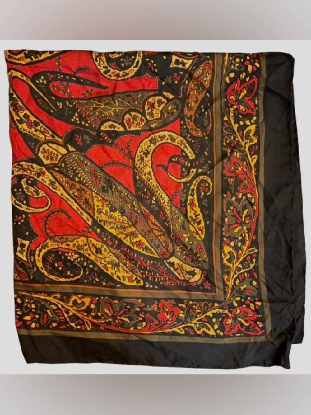 Vintage Silk Scarf Made In England - Heavy Twill Ancient Madder Paisley Foulard - Picture 6 of 6
